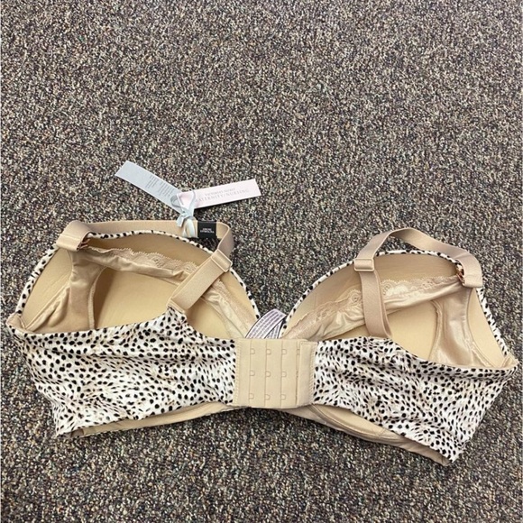 Victoria’s Secret Nursing Bra 38ddd - Picture 2 of 4